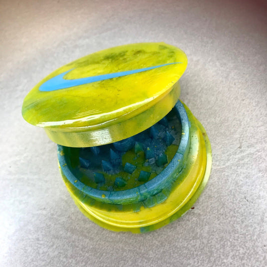 Yellow and Blue Check Mark Grinder, Two-Color Resin Herb Grinder, 2pc
