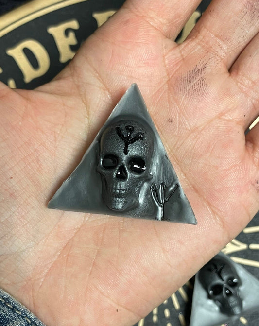 Algiz Rune Protection Triangle Skull Wax Melt - Handmade - 6 Pc